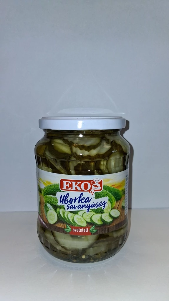Uborka savanyúság szeletelt
